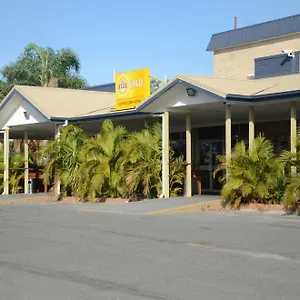 Hotel Capricorn, Blackwater