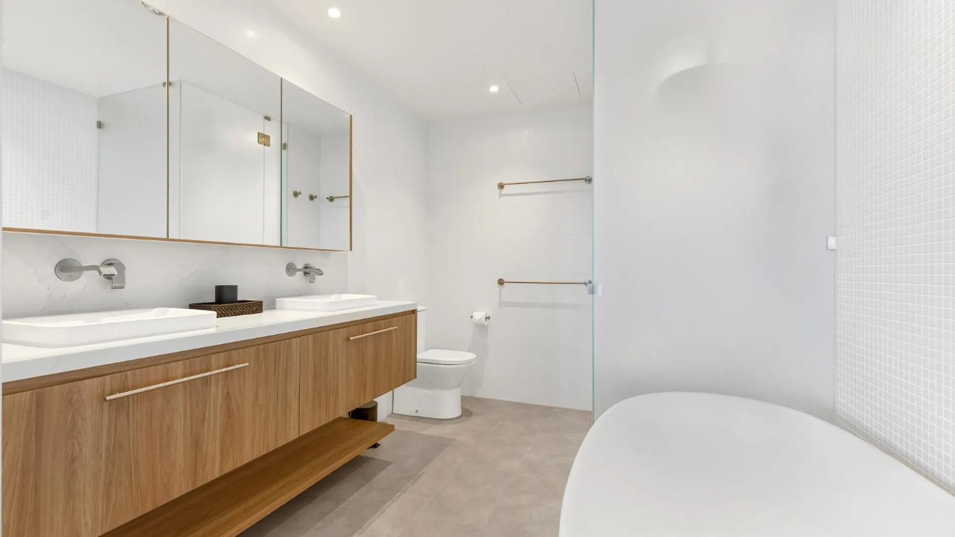Seanna Residences Bokarina Beach Palmview
