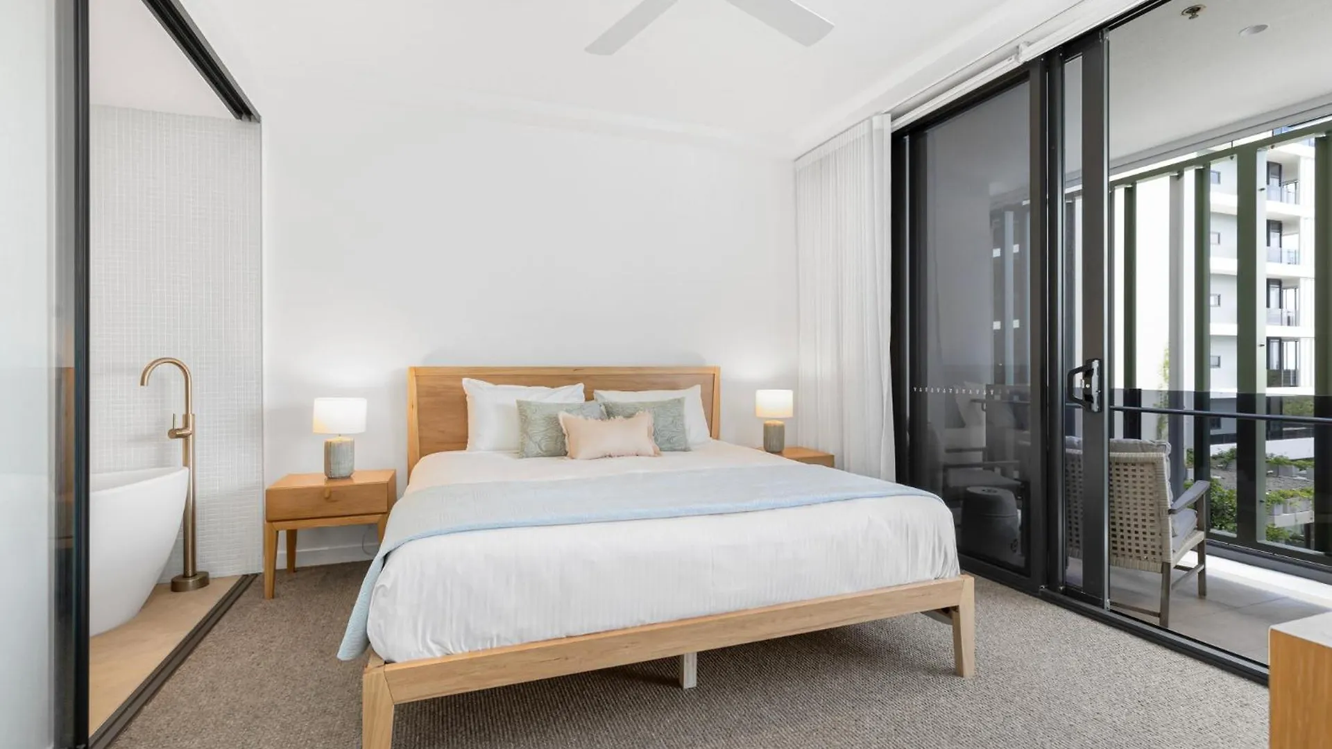 Seanna Residences Bokarina Beach Palmview